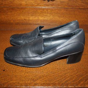 Whats What by Aerosoles Blue Peggy Loafers Size 9W